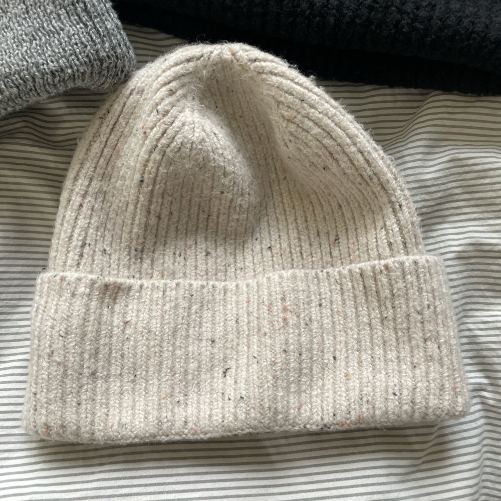 Beanies - image 2